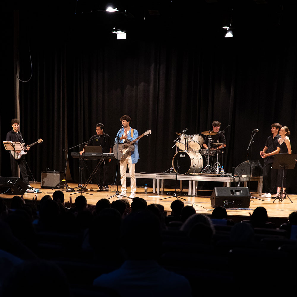 Concierto Pablo Verdeguer con banda